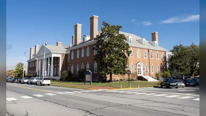 Delaware’s AI Company Plan Draws Questions Over Who Is Accountable | PYMNTS.com
