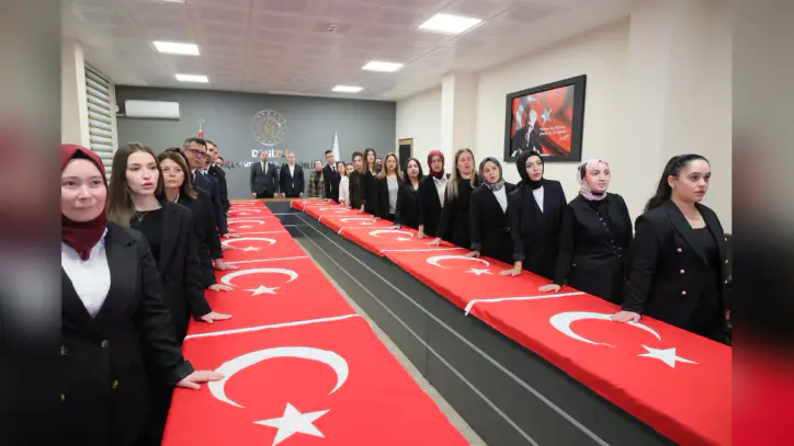 Denizli'de Sözleşmeli Personel Yemin Ederek Kadroya Geçti