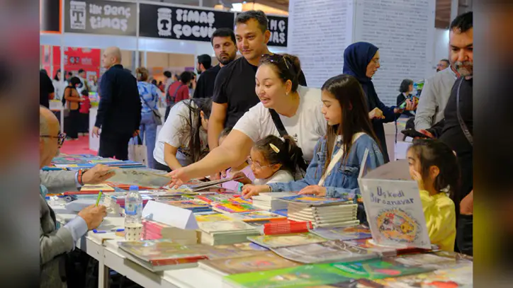 Diyarbakır 10. Kitap Fuarı Kitapseverlerle Buluşuyor