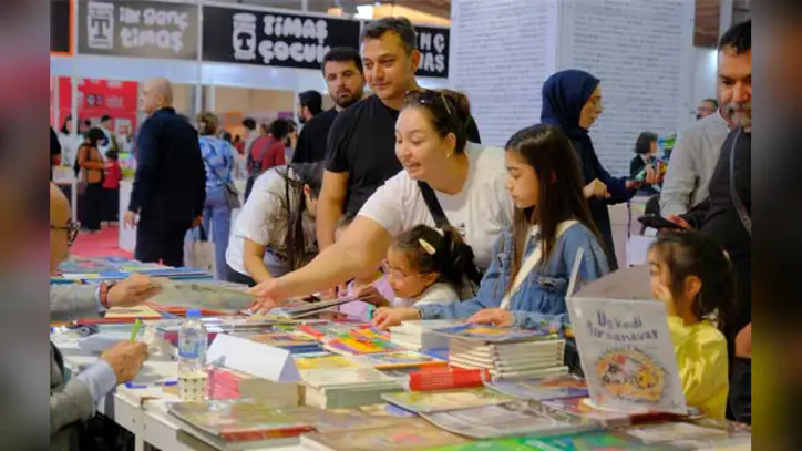 Diyarbakır 10. Kitap Fuarı kitapseverlerle buluşuyor | Milliyet Sanat