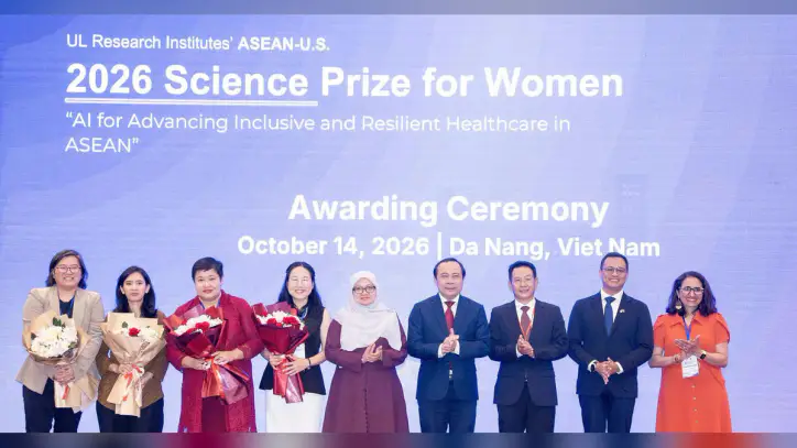 Dr. Ha Thi Thanh Huong, 2026 ASEAN-ABD Kadın Bilim Ödülü'nde birincilik ödülünü kazandı.
