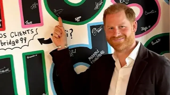 Early glimpse of Prince Harry and Meghan back in the UK | CNN