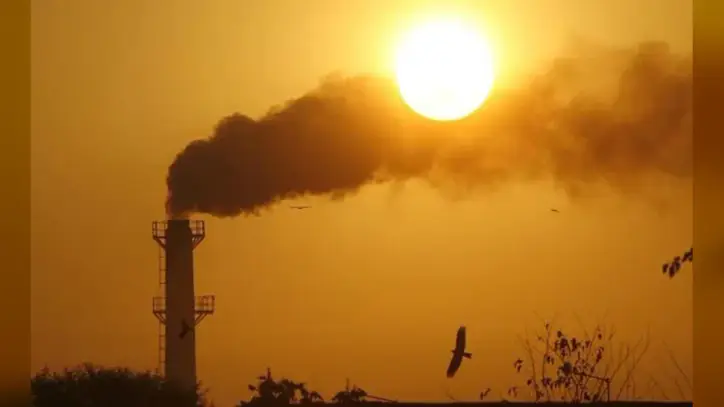 Earth Set To Overshoot Paris Agreement's 1.5 Degree Threshold Of Warming: UN