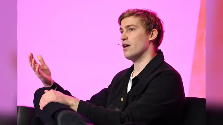 ElevenLabs' CEO on margins, IPO timing, and telling customers they're talking to a bot | TechCrunch