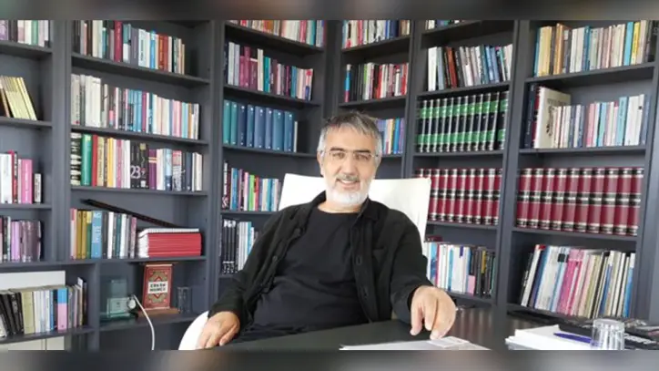 Erkan Mumcu: Türkiye'nin şuan ekonomi ve eğitim politikası yok