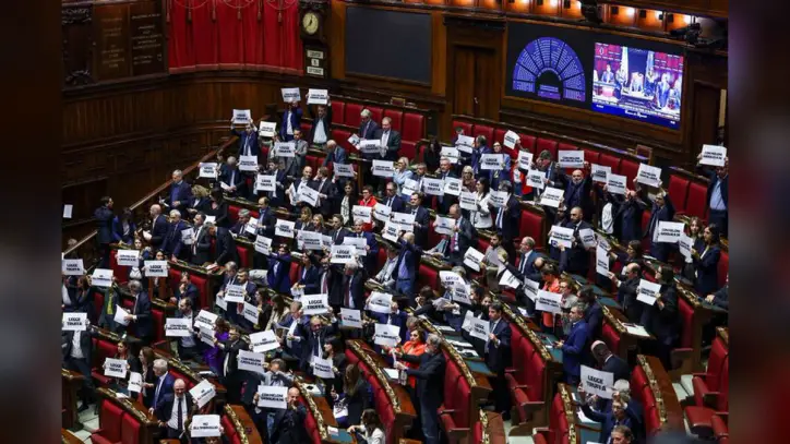 Factbox-Key Points in Italy's New Electoral Law