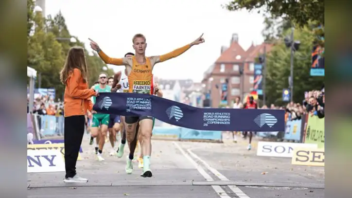 Farken surges to world road mile title in Copenhagen | News | Copenhagen 26 | World Athletics Road Running Championship