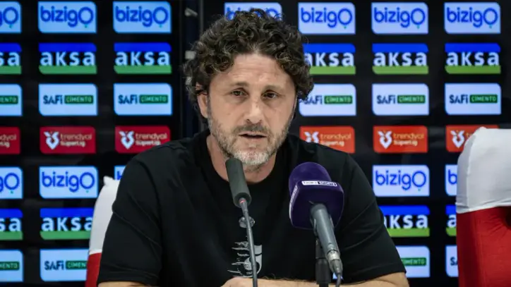 Fatih Tekke, Trabzonspor'da teknik direktörlük görevinden istifa etti