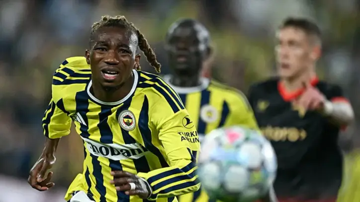 Fenerbahçe Dorgeles Nene ile gole çok yaklaştı! İşte o pozisyon