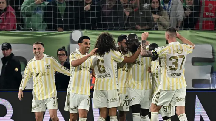 Fenerbahçe'de çarpıcı transfer denklemi! Ocak'ta kapıyı çalabilirler…