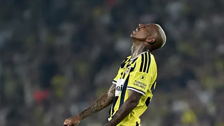 Fenerbahçe'den ayrılık açıklaması! Anderson Talisca...