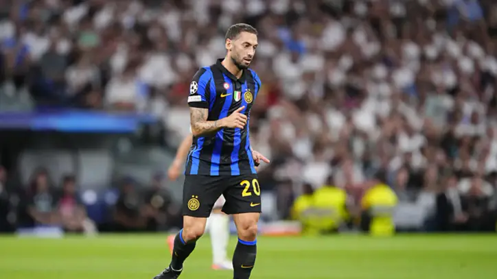 Fenerbahçe'den Hakan Çalhanoğlu operasyonu! Milli yıldızın önceliği belli oldu…