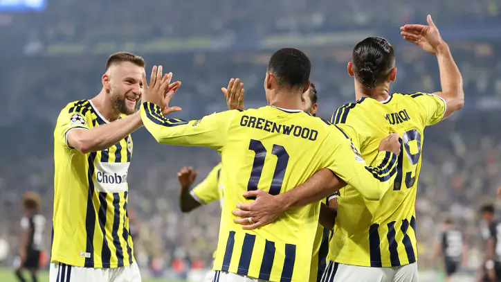 Fenerbahçemiz, Devler Ligi bileti için sahada - Fenerbahçe SK