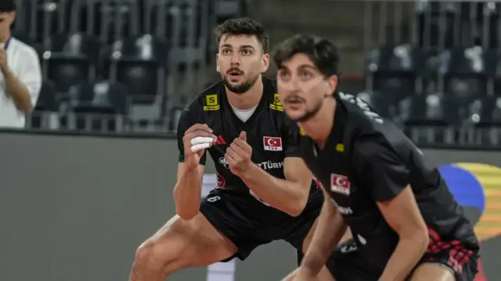 Filenin Efeleri Avrupa Voleybol Şampiyonası'na mağlubiyet ile başladı