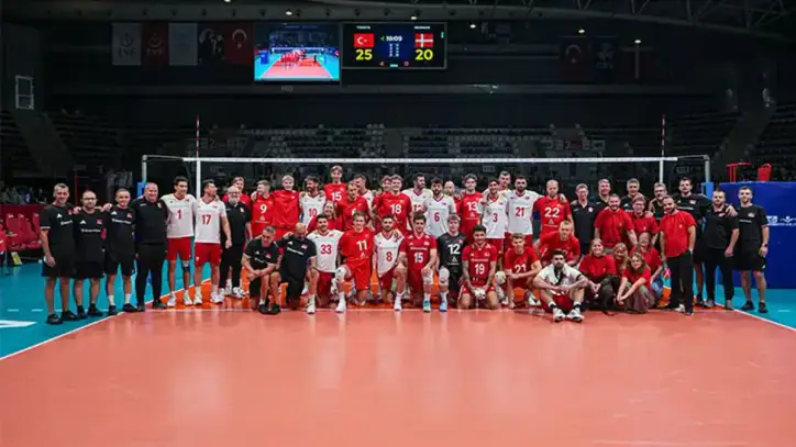 Filenin Efeleri, Danimarka'yı devirdi - Voleybol Haberleri - Spor