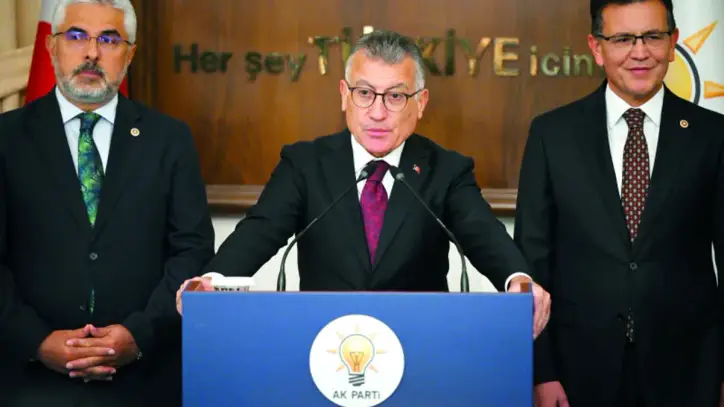 Fon yasası komisyonda