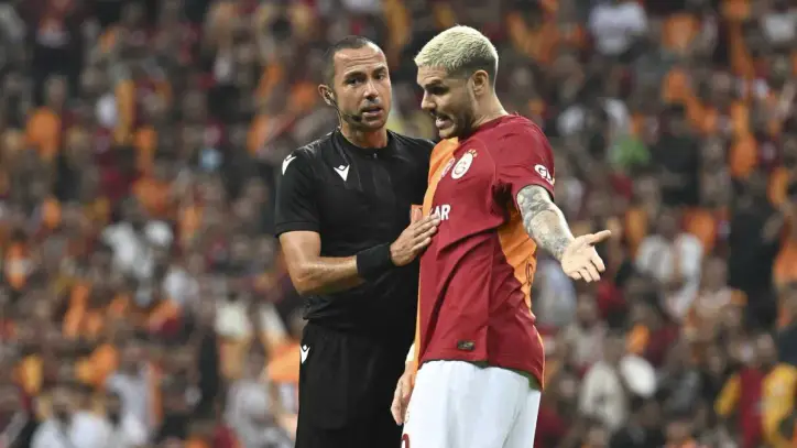 Galatasaray - Barcelona maçının hakemi açıklandı!