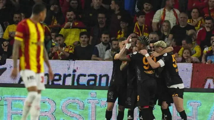 Galatasaray ile Göztepe, 65. randevuda