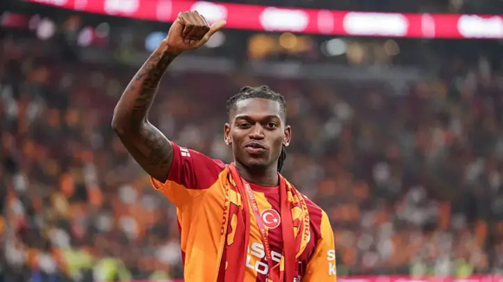 Galatasaray Rafael Leao'nun maliyetini açıkladı!