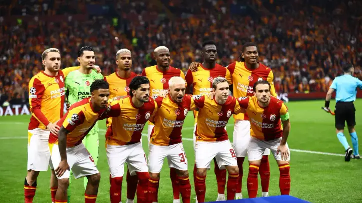 Okan Buruk, Barcelona yenilgisinin faturasını kesti! İlk 11'de 4 değişiklik yapacak…