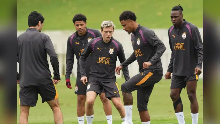 Galatasaray'a aylar sonra müjdeli haber! Wilfried Singo geri döndü