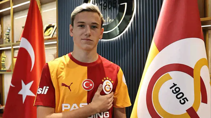 Galatasaray’ın yeni transferi Aleksey Batrakov'dan PSG sözleri