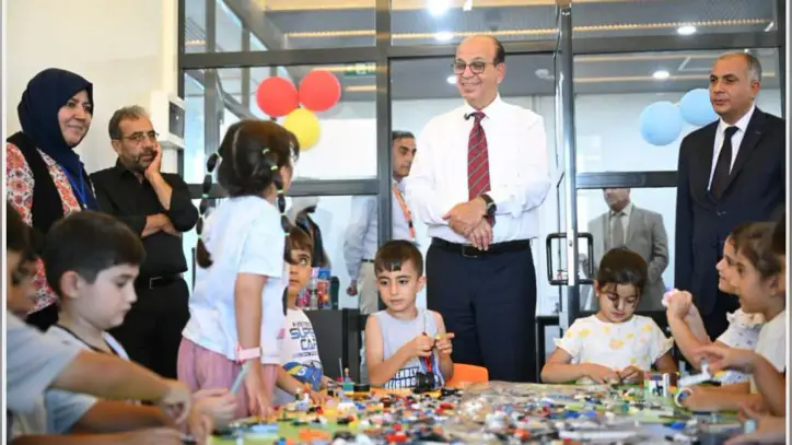 "Geleceğin Teknoloji Mimarlarını Yetiştiriyoruz"