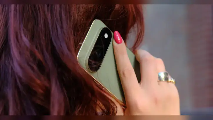 Gemini can now call businesses for you so you don’t have to wait on hold
