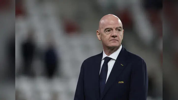 Infantino apologizes to FIFA Council for World Cup furor but leaves critics unhappy