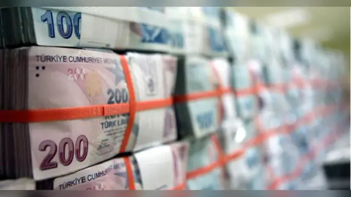 Gizemli milyarder korktu: 45 milyar lirayı bir günde çekip çıktı