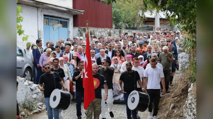 Göktepe’de Kültür ve Dayanışma Şenliği coşkuyla gerçekleştirildi
