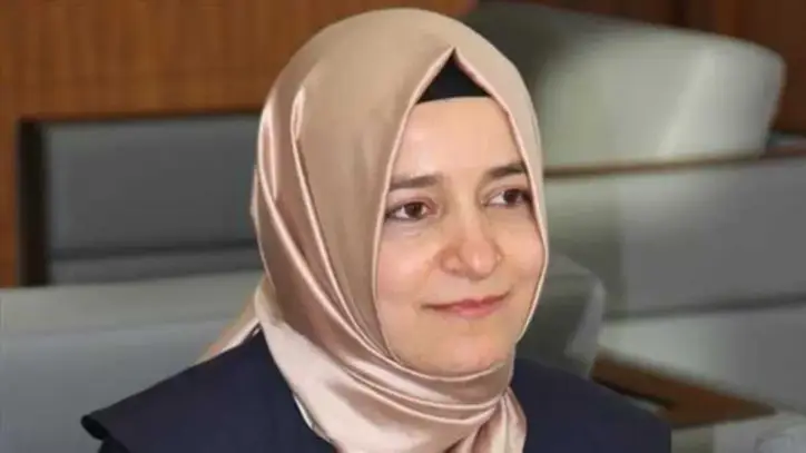 Görevlerinden affını istedi