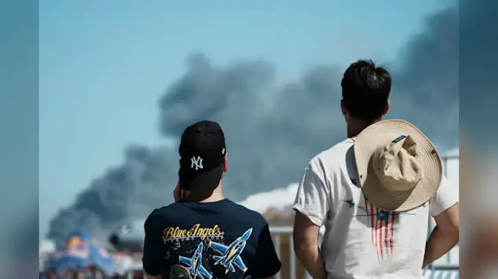 Greek air force jet crashes at annual aerial show, starts fire