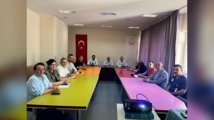Gümüşhacıköy’de Sağlık Hizmetleri Yerinde Değerlendirildi
