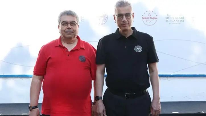 Hatay'ın Sağlık Yönetimi İzmir'deki Toplantıda
