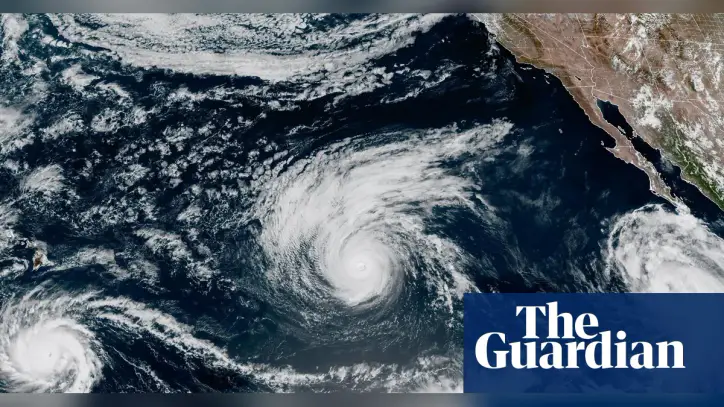 Hawaii declares state of emergency as Hurricane Lowell approaches islands