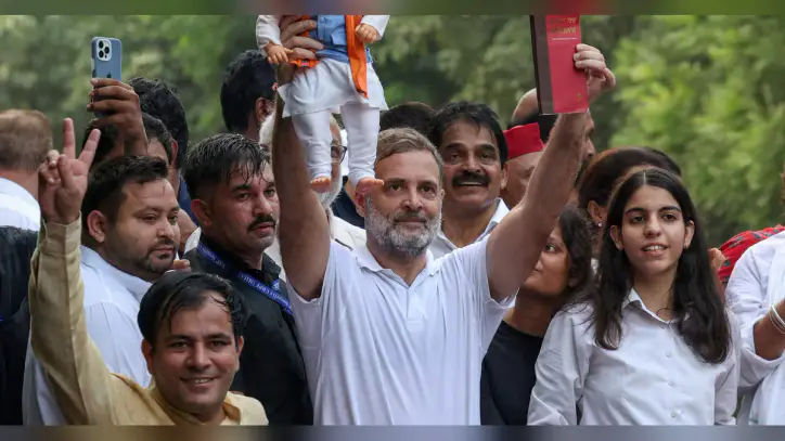 Indian opposition marches to Supreme Court, seeks suspension of voter list changes