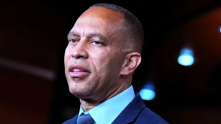 House Democratic Leader Jeffries calls on lawmakers to 'act urgently' on AI