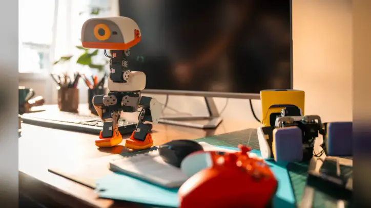 Hugging Face is selling a cute $399 open source duck robot, Microduck | TechCrunch