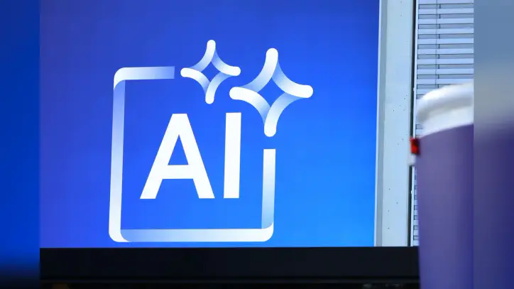 Human AI Reviewers Need Support to Serve as Safety Panacea