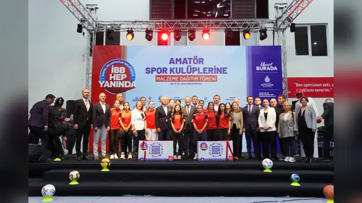 İBB’DEN KENTTEKİ AMATÖR SPOR KULÜPLERİNE MALZEME DESTEĞİ - Gençlik ve Spor Hizmetleri Dairesi Başkanlığı