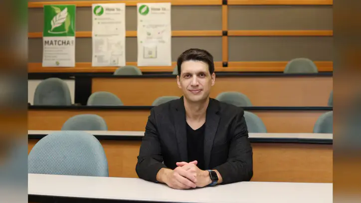 In the age of artificial intelligence, professors try to make cheating hard again