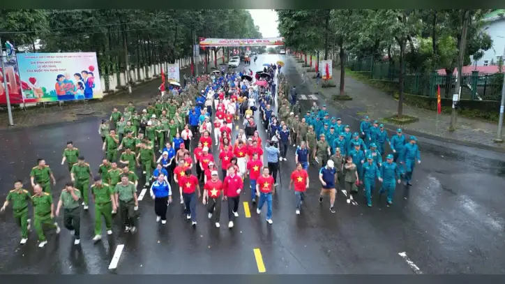 İnsan kaynakları, Lam Dong'un teknolojik atılımının temelidir.
