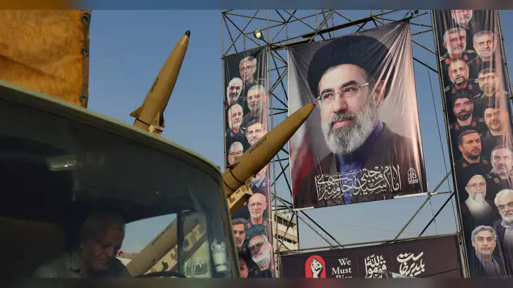 Iran readies harder retaliation if attacked as diplomacy faces long odds