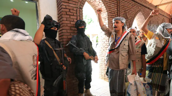 Saudi Arabia, Houthis trade strikes over Red Sea chokepoint
