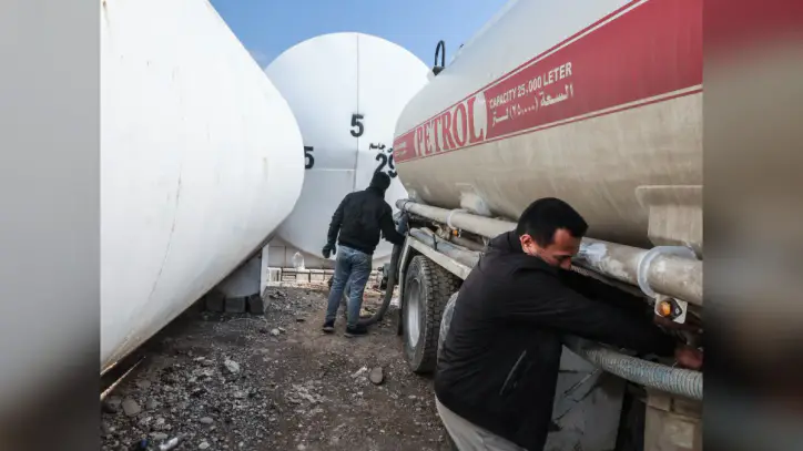 Iran war squeezes Iraq’s economy as oil revenues fall and prices rise