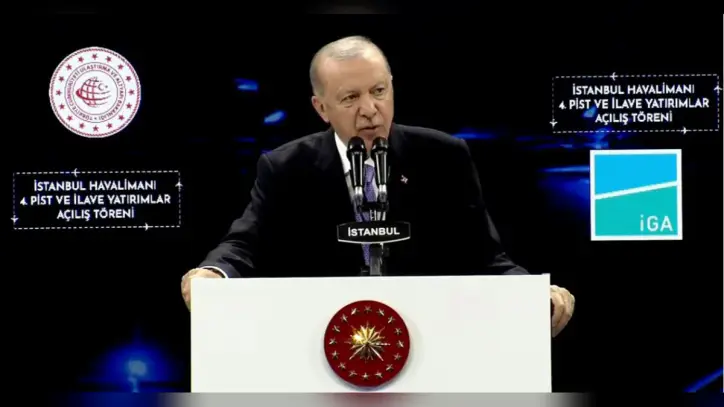 İstanbul Havalimanı'nda 4. ana pist açıldı