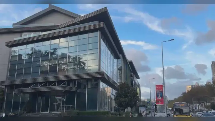 İstanbul'da yatırım dolandırıcılığı operasyonu: 62 kişi adliyeye sevk edildi