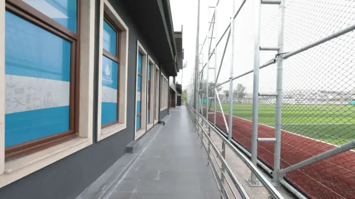 İstanbul'da yoğun sağanak yağış nedeniyle İBB spor salonları kapatıldı