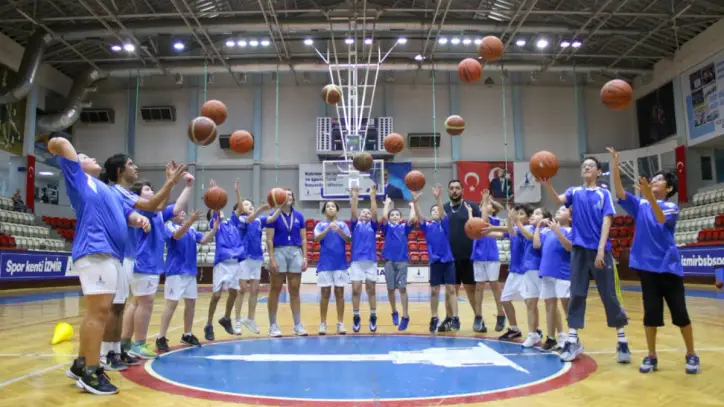 İzmir'de kış spor okulları 21 Eylül'de kapılarını açacak